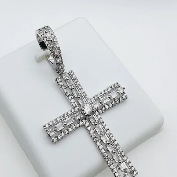 "925 Sterling Silver Plated CZ Pendant, INUS1BR190 - Picture 6 of 10